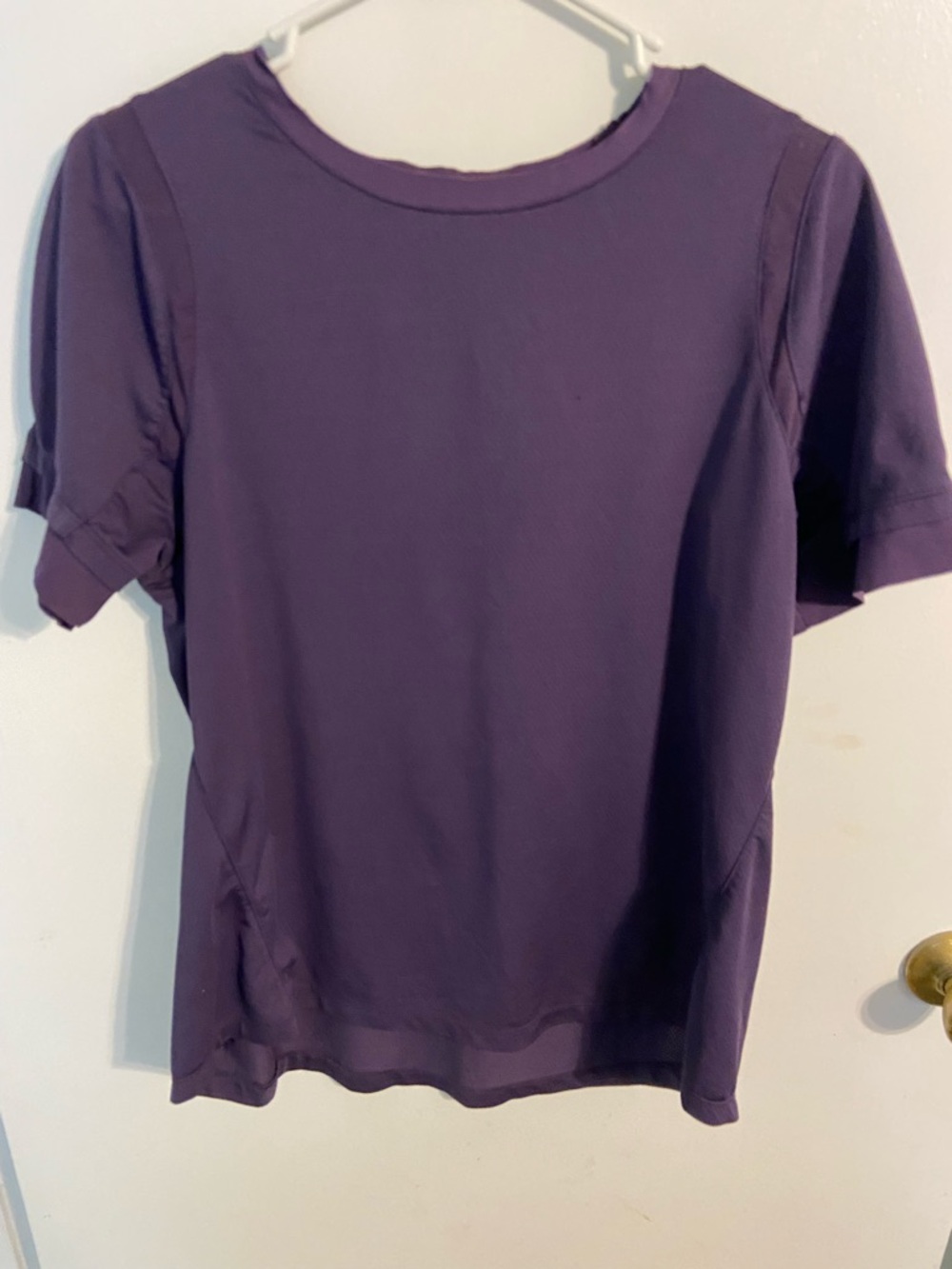 Lot of 5 workout tops Source Unknown Purple Short Sleeve Women's Tee